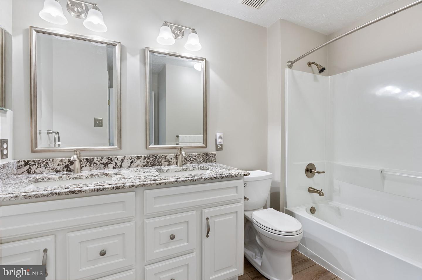 403 Silver Beech Ct Property Photo 46