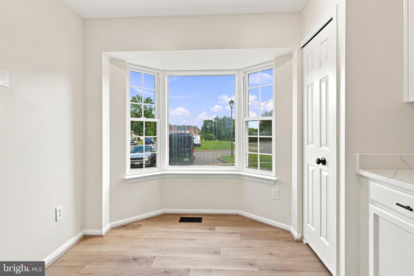 3201 Arbor Hill Ct Property Photo 6
