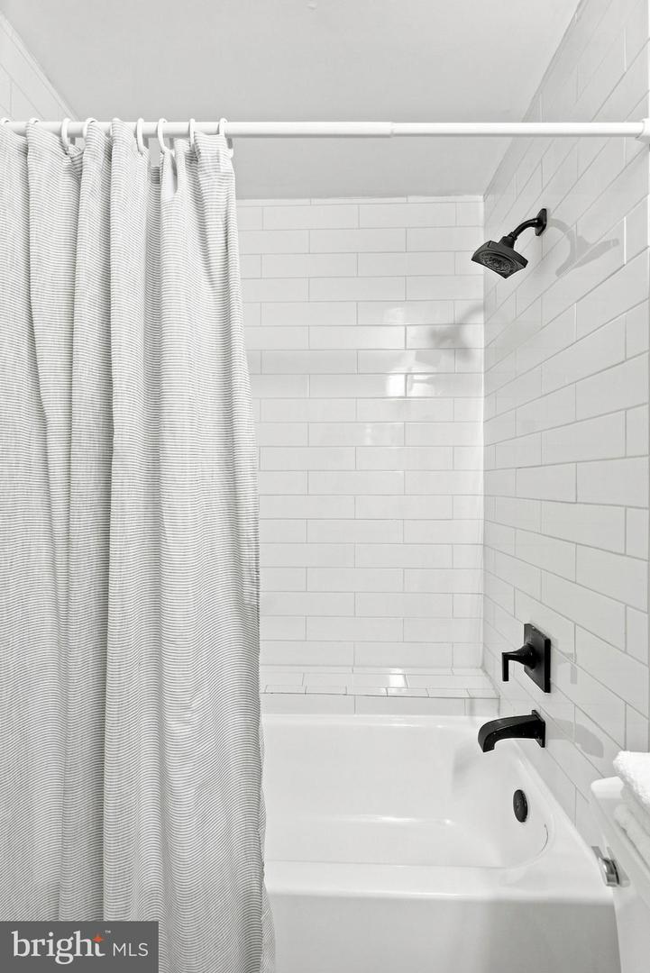3201 Arbor Hill Ct Property Photo 25