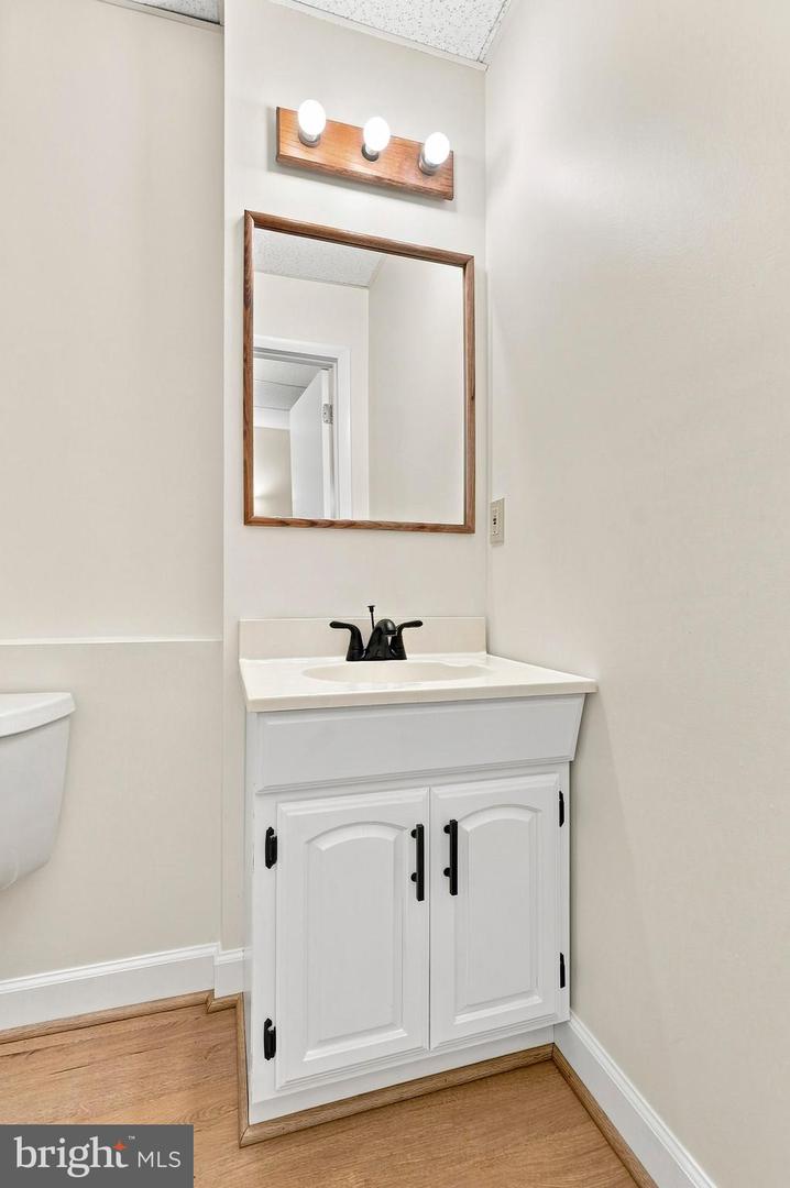 3201 Arbor Hill Ct Property Photo 30