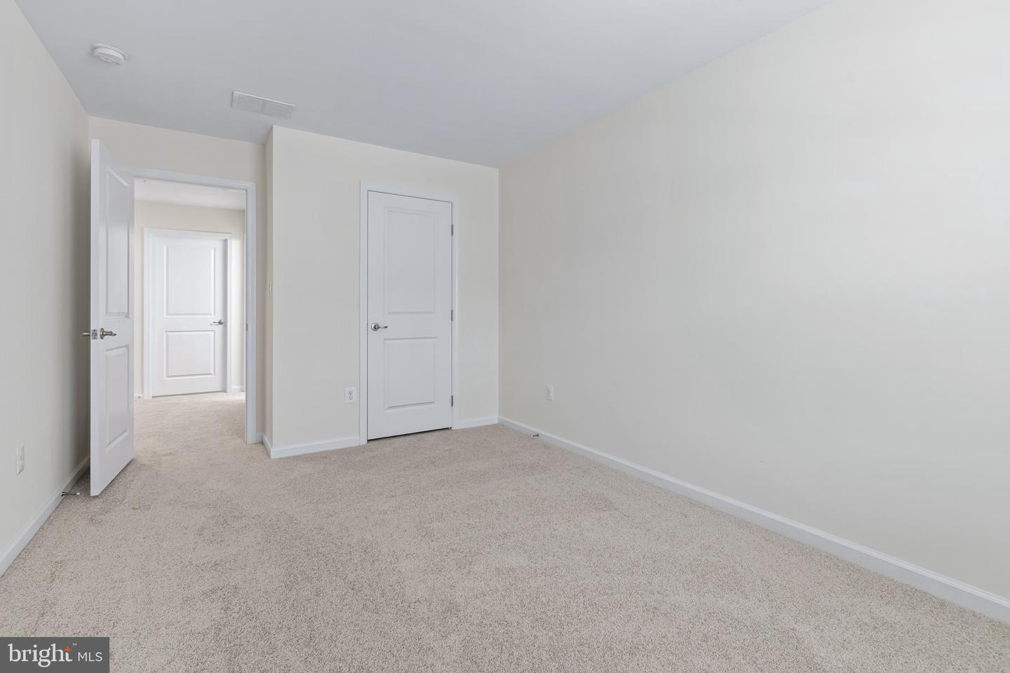 331 Tufton Cir Property Photo 34