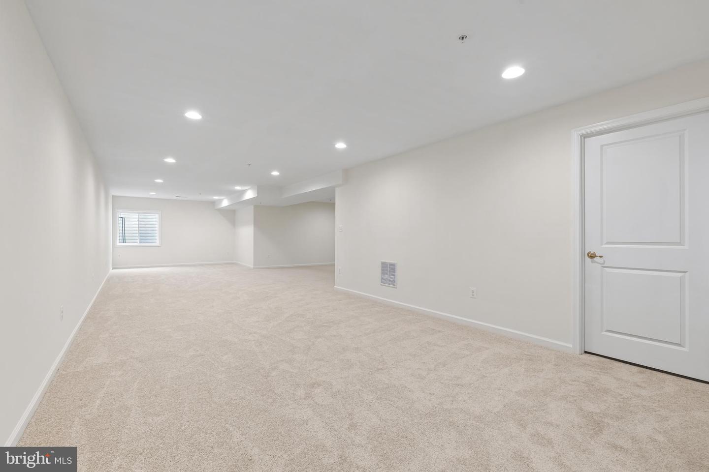 331 Tufton Cir Property Photo 39