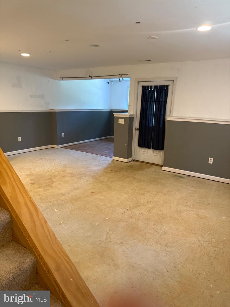 2215 Tidal View Grth Property Photo 33