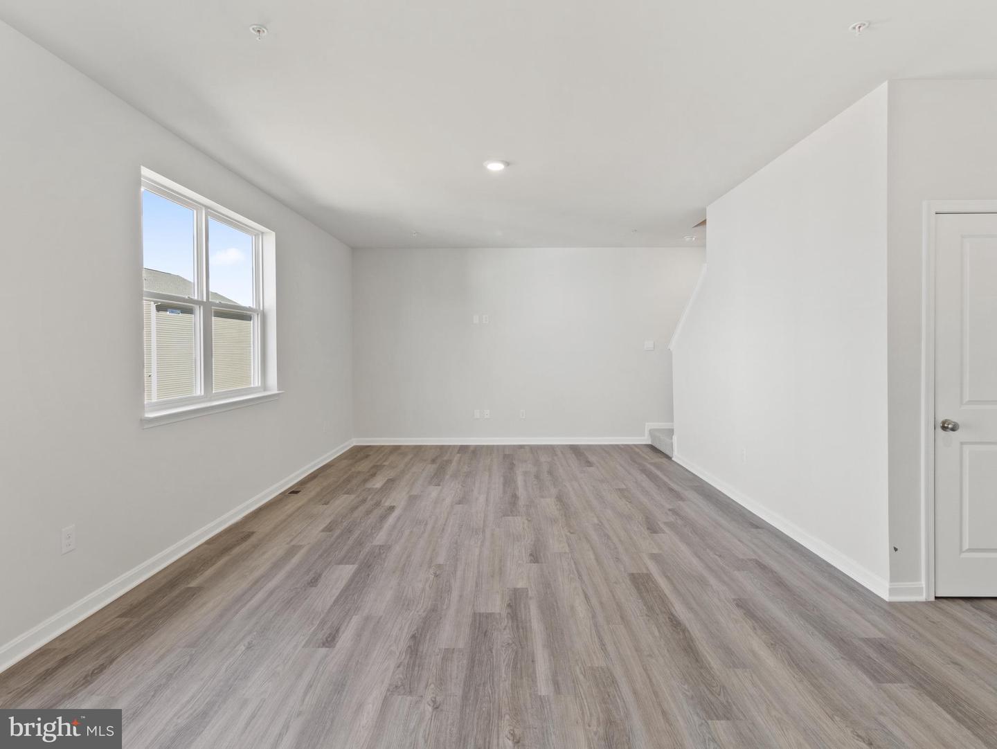 812 Spikeresh Way Property Photo 18
