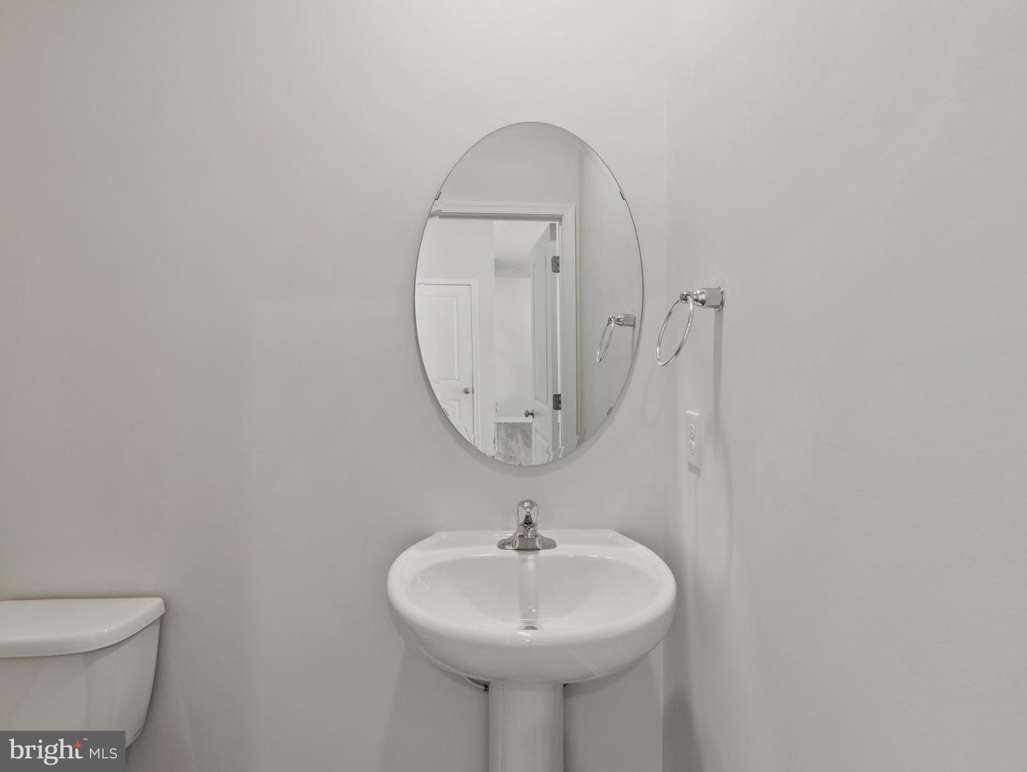 812 Spikeresh Way Property Photo 21