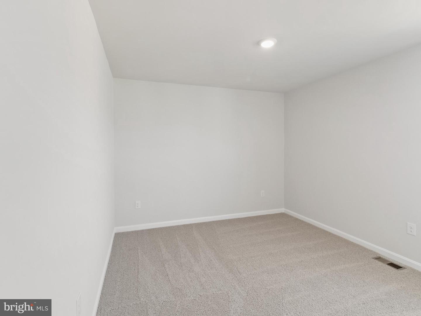 812 Spikeresh Way Property Photo 25