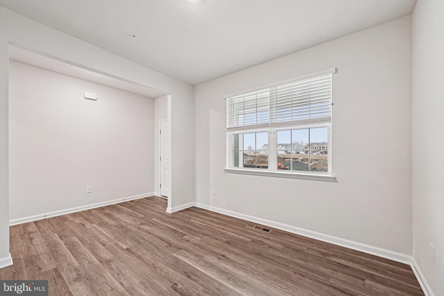 810 Spikeresh Way Property Photo 21