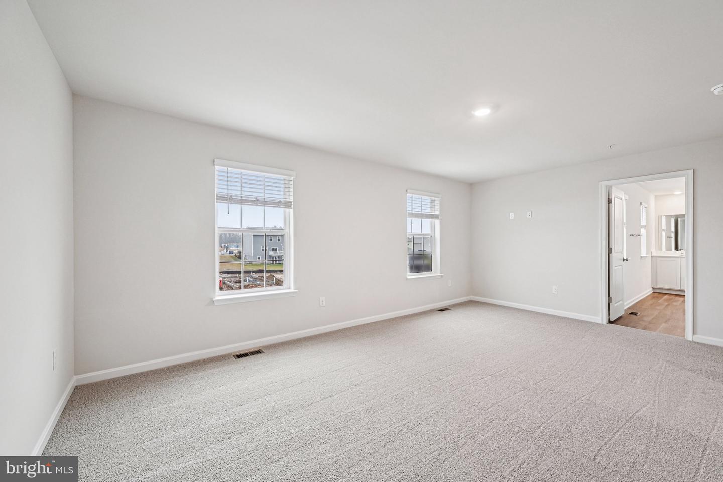 810 Spikeresh Way Property Photo 24