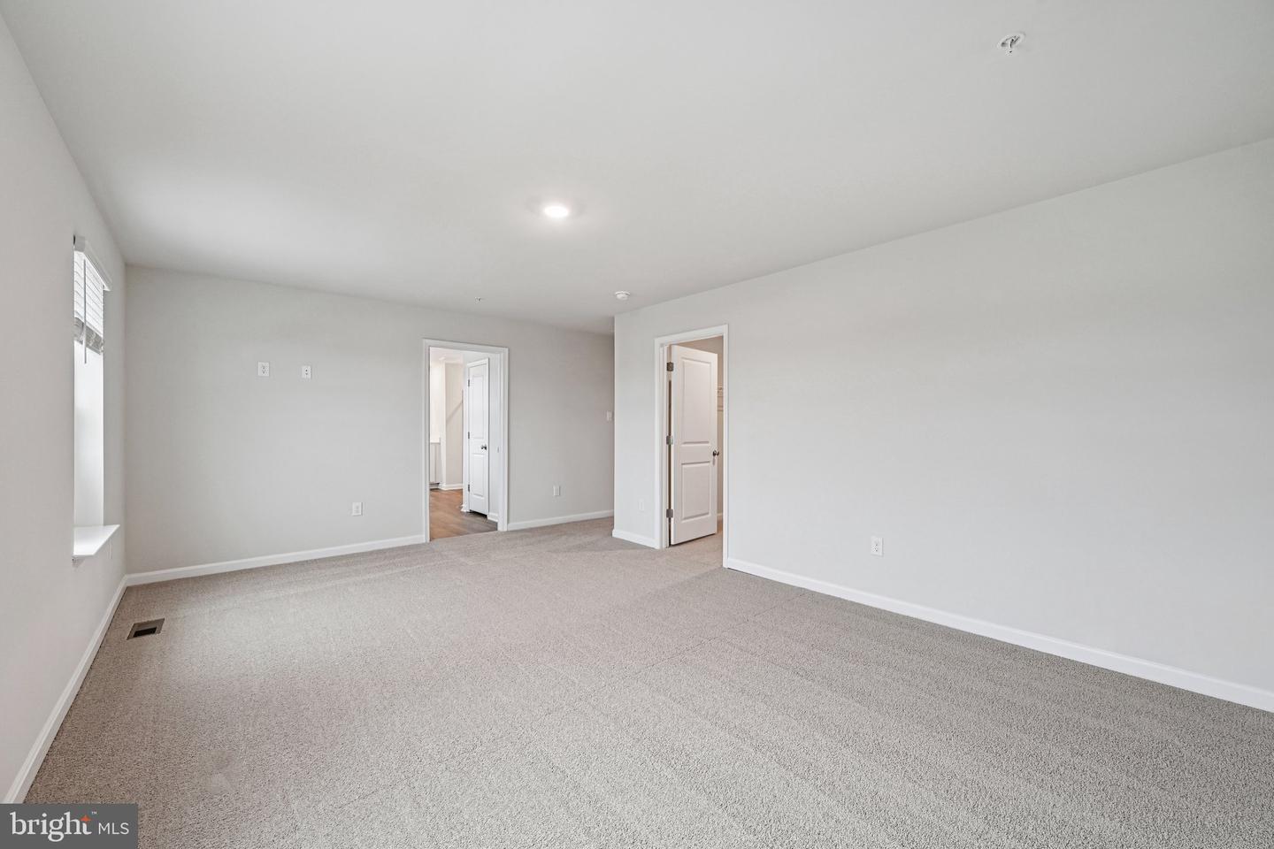 810 Spikeresh Way Property Photo 25