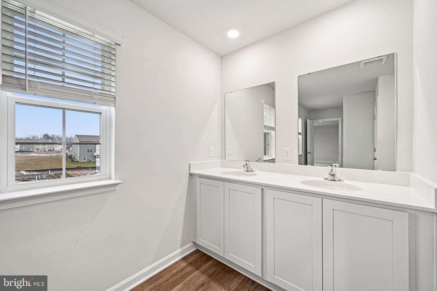 810 Spikeresh Way Property Photo 31