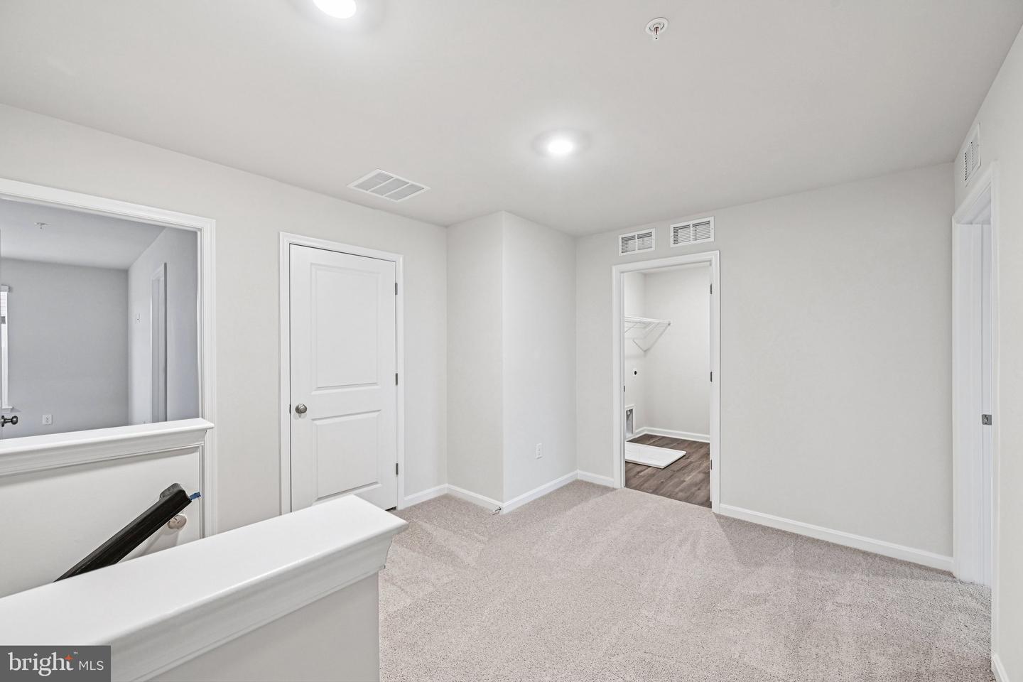 810 Spikeresh Way Property Photo 37
