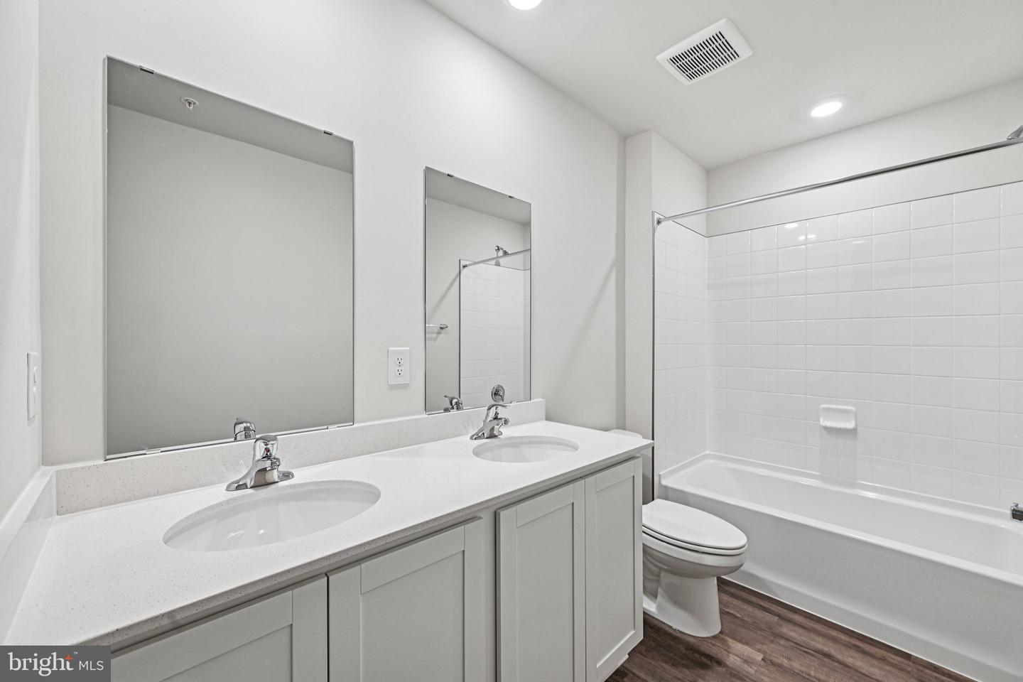 810 Spikeresh Way Property Photo 42