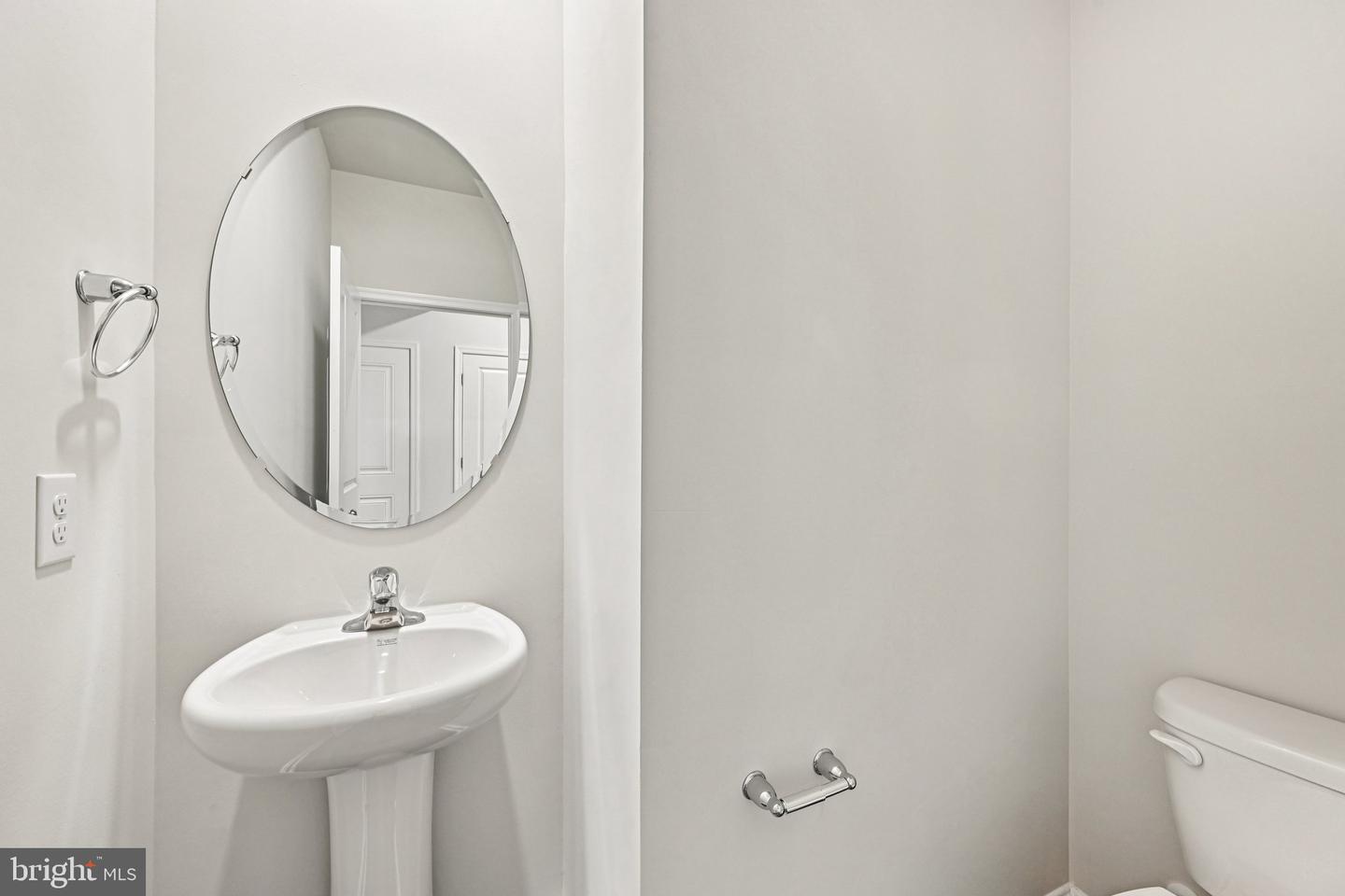 810 Spikeresh Way Property Photo 54