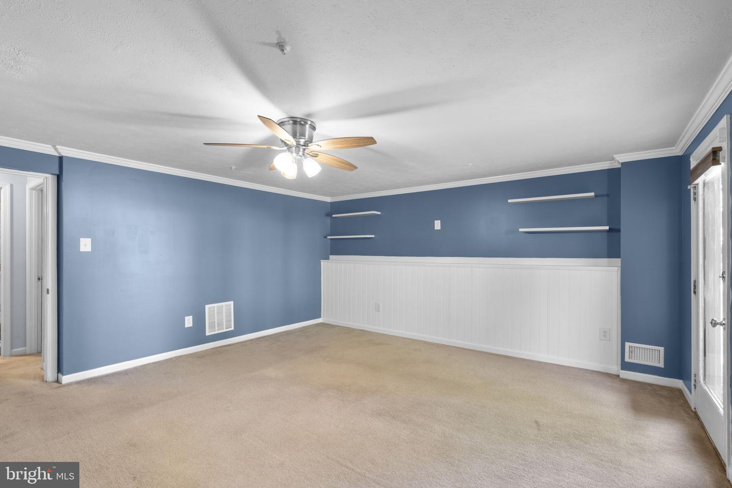 916 Pirates Ct Property Photo 30