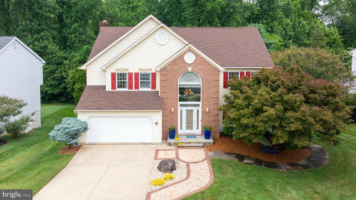 1009 Longstream Ct Property Photo 1