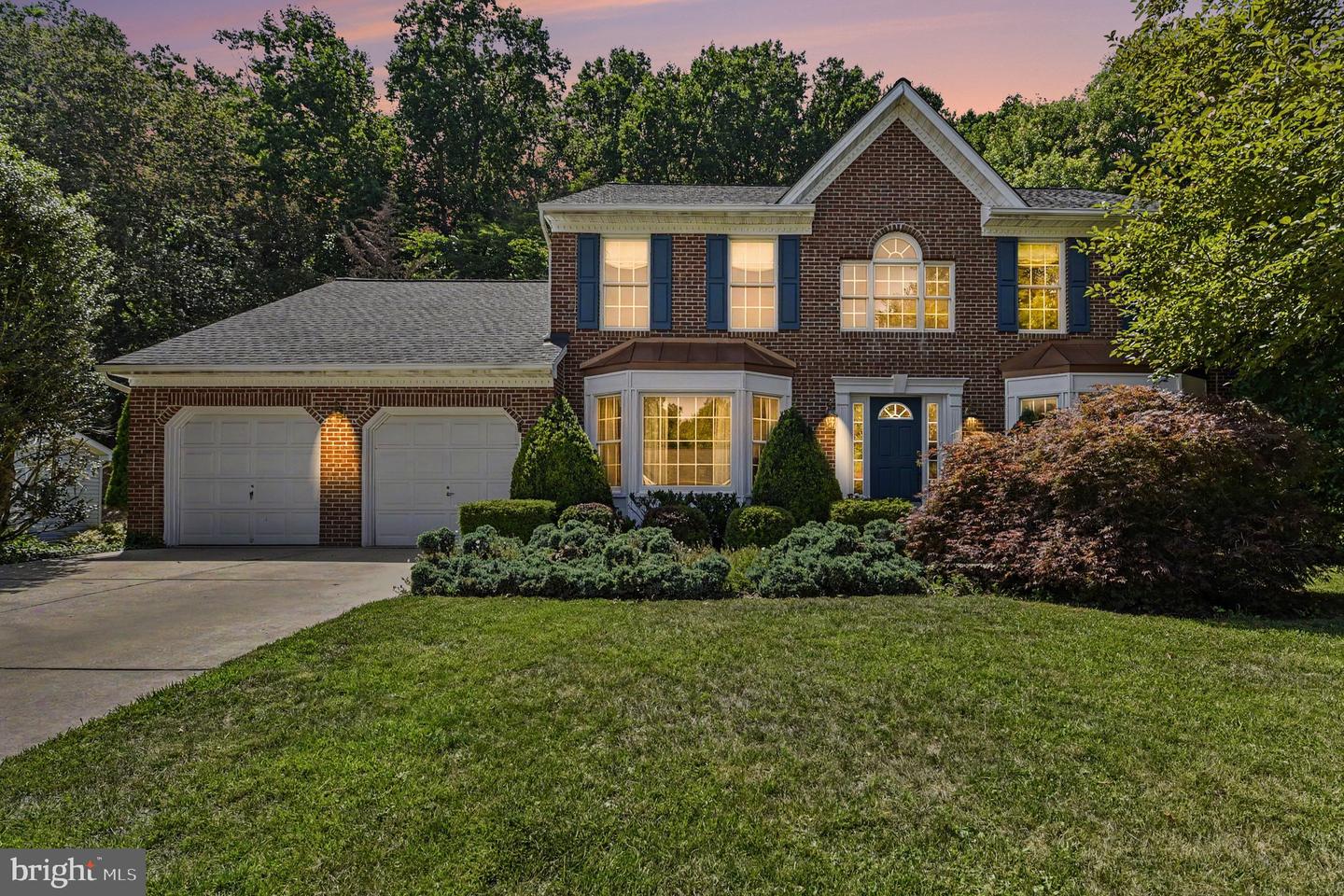 2014 Royal Fern Ct Property Photo 3