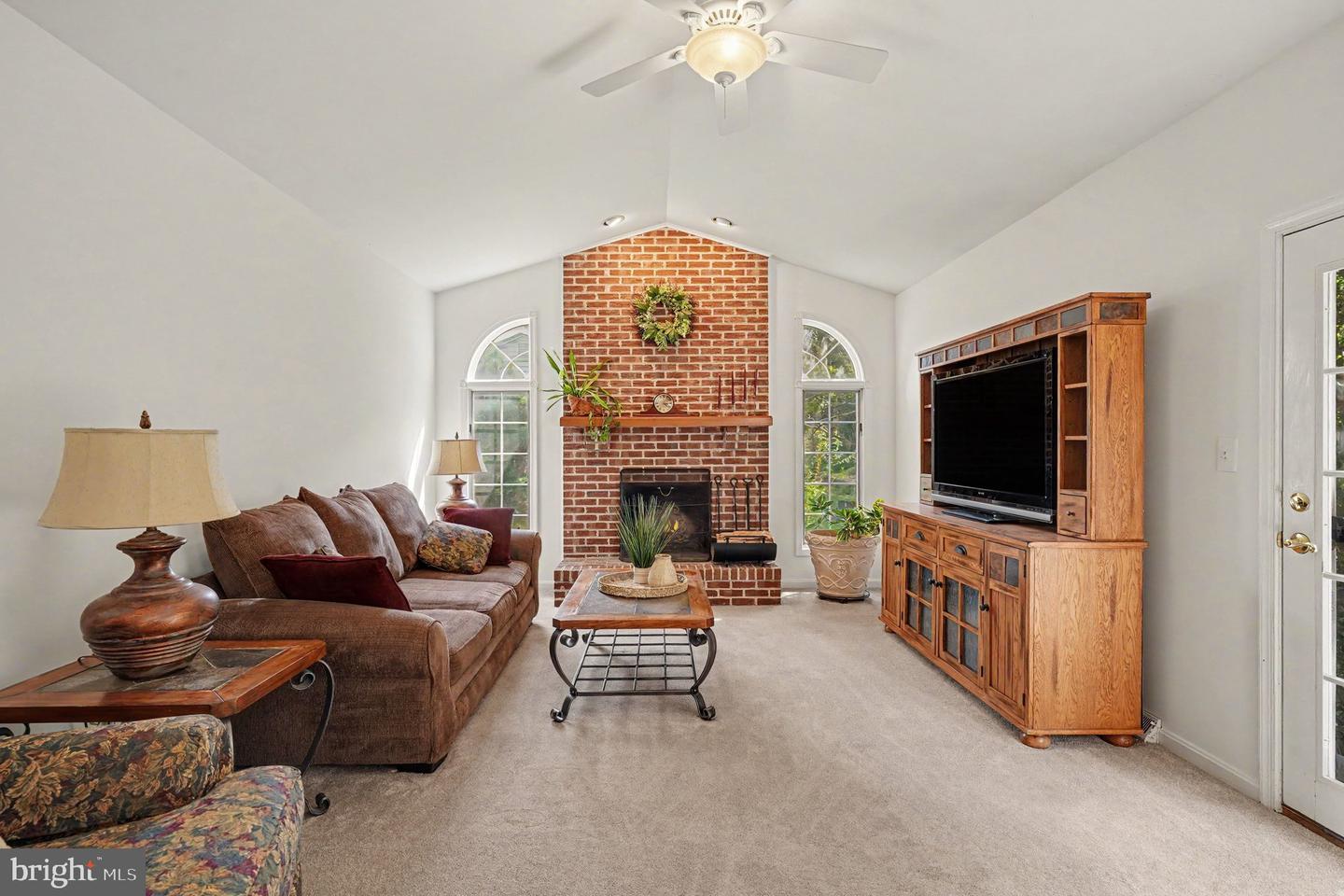 2014 Royal Fern Ct Property Photo 20
