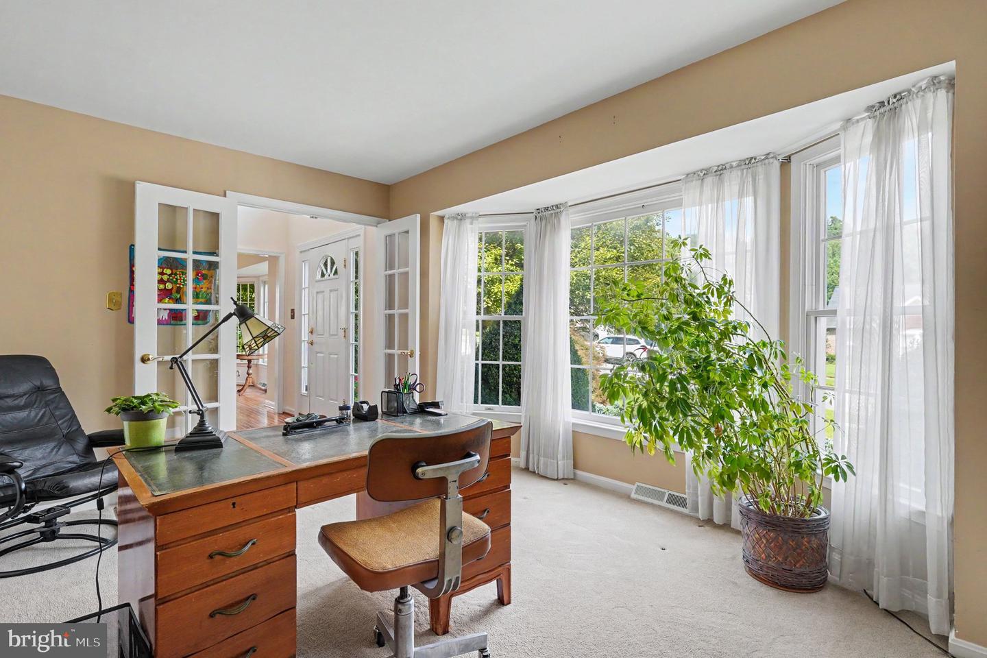 2014 Royal Fern Ct Property Photo 23