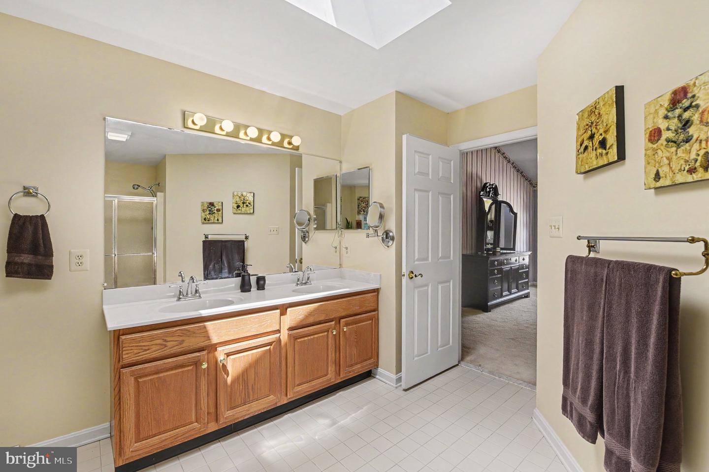 2014 Royal Fern Ct Property Photo 31
