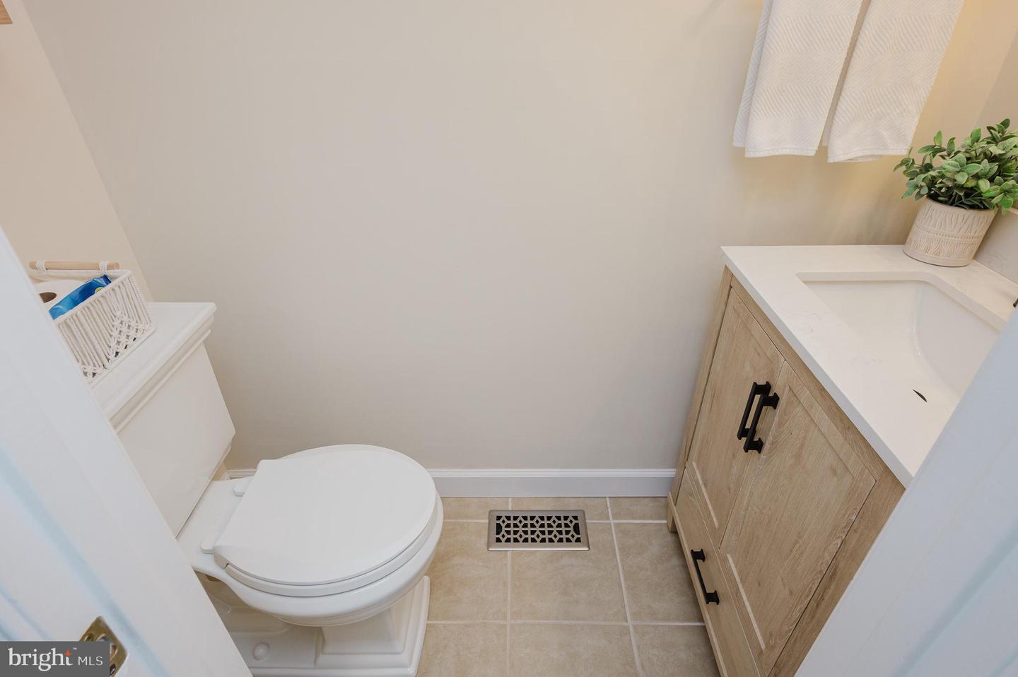 3221 Arbor Hill Ct Property Photo 7