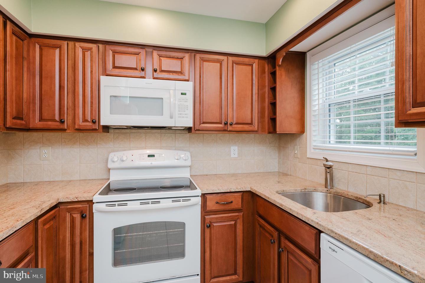 3221 Arbor Hill Ct Property Photo 15