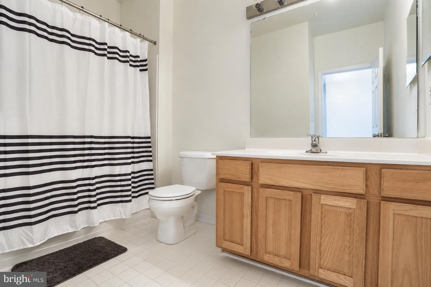 1670 Mohegan Dr #e Property Photo 14