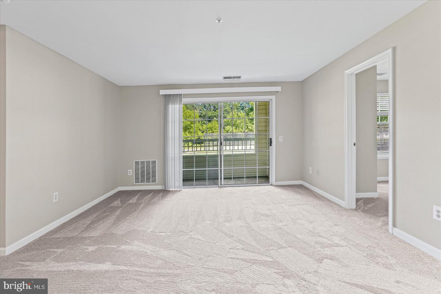 1310 Sheridan Pl #27 Property Photo 8