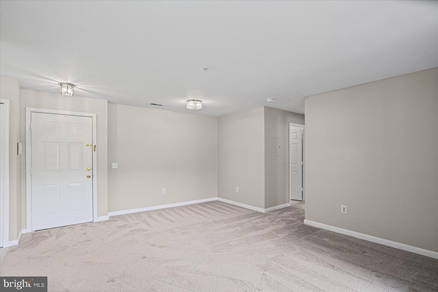 1310 Sheridan Pl #27 Property Photo 10