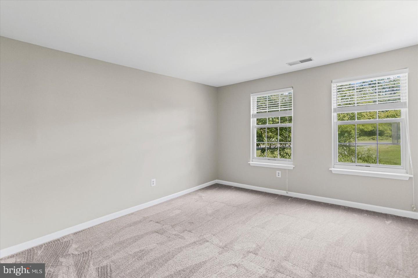 1310 Sheridan Pl #27 Property Photo 13