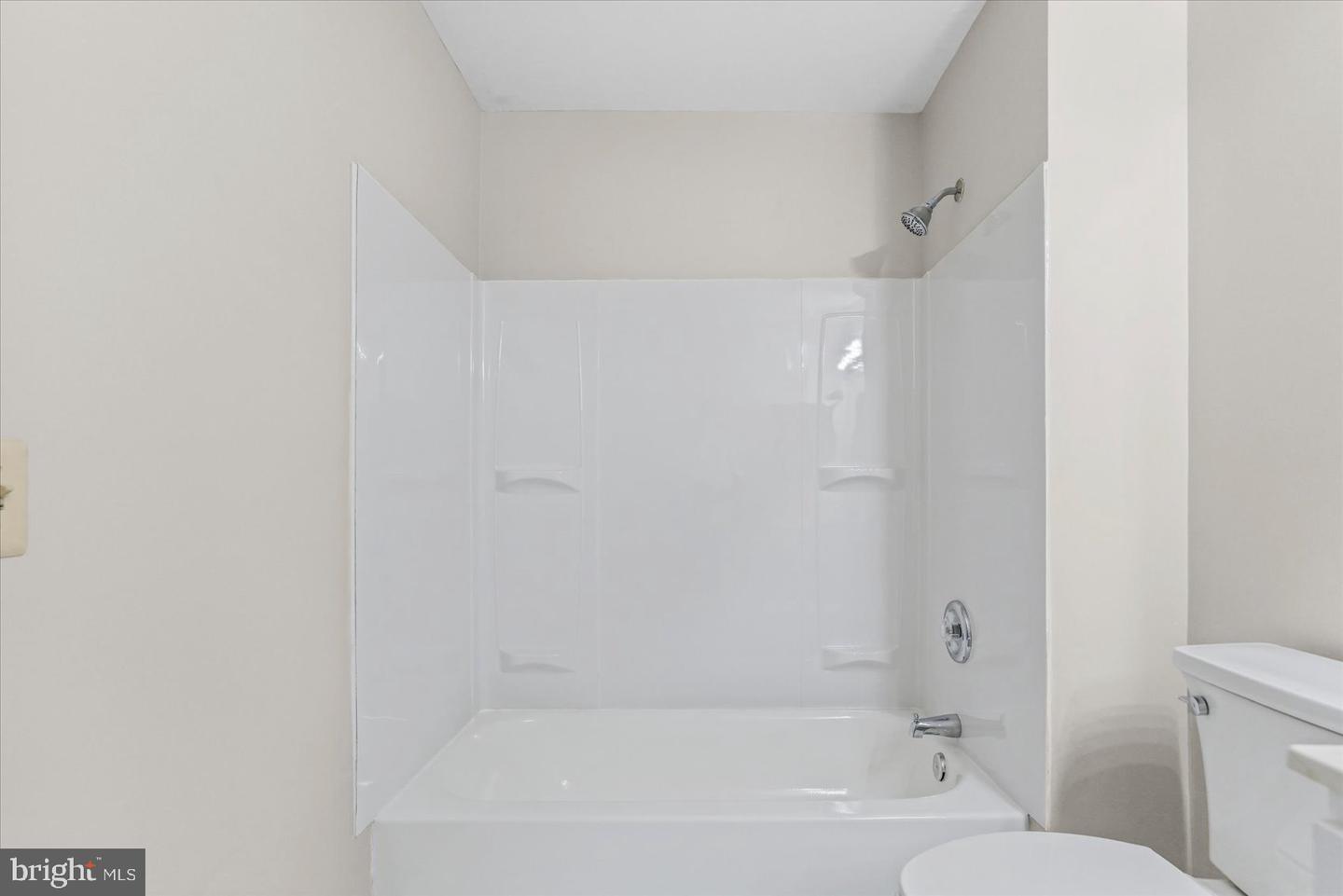 1310 Sheridan Pl #27 Property Photo 22