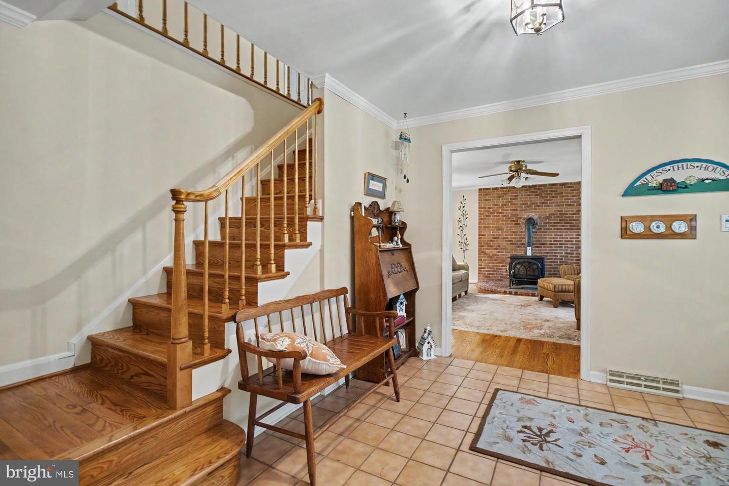 2708 Raynham Ct Property Photo 2