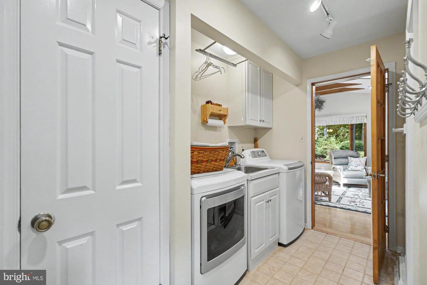 2708 Raynham Ct Property Photo 28