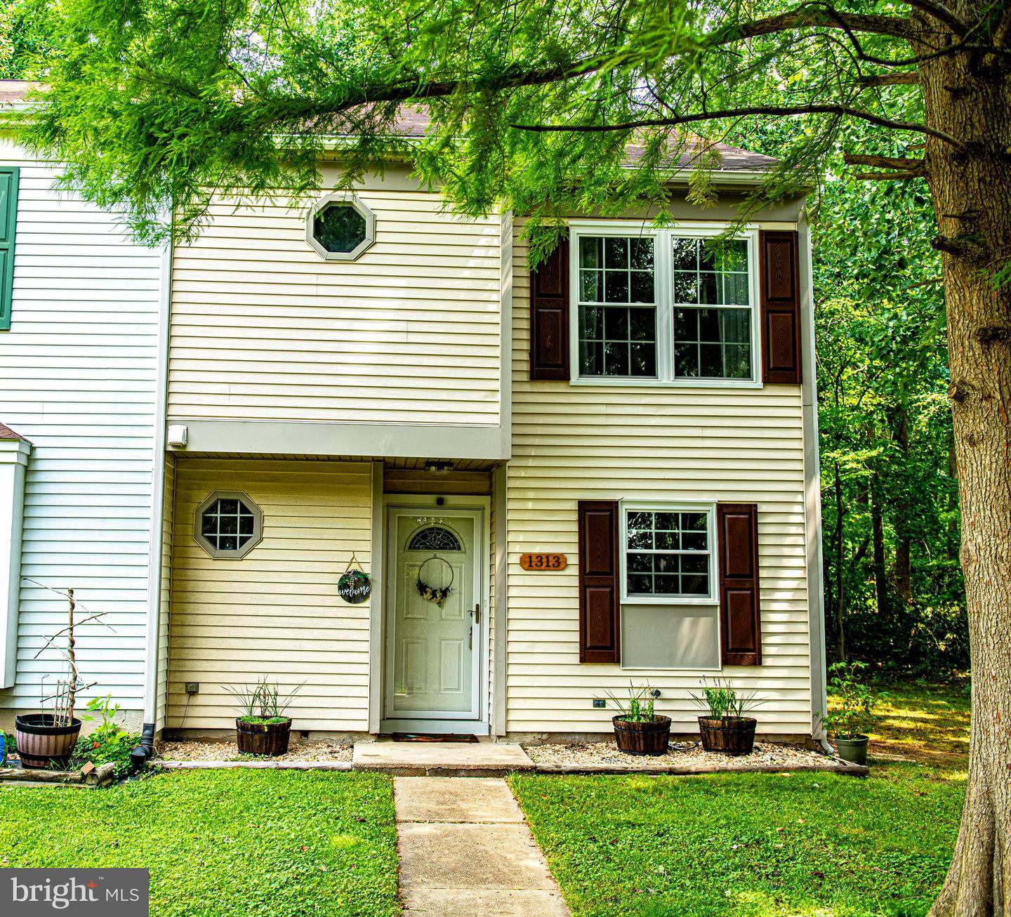 1313 Bartley Pl Property Photo 2