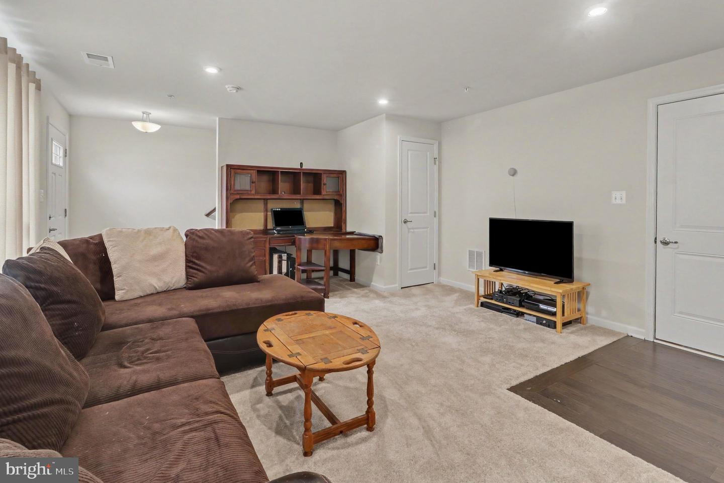 134 Sachem St Property Photo 5