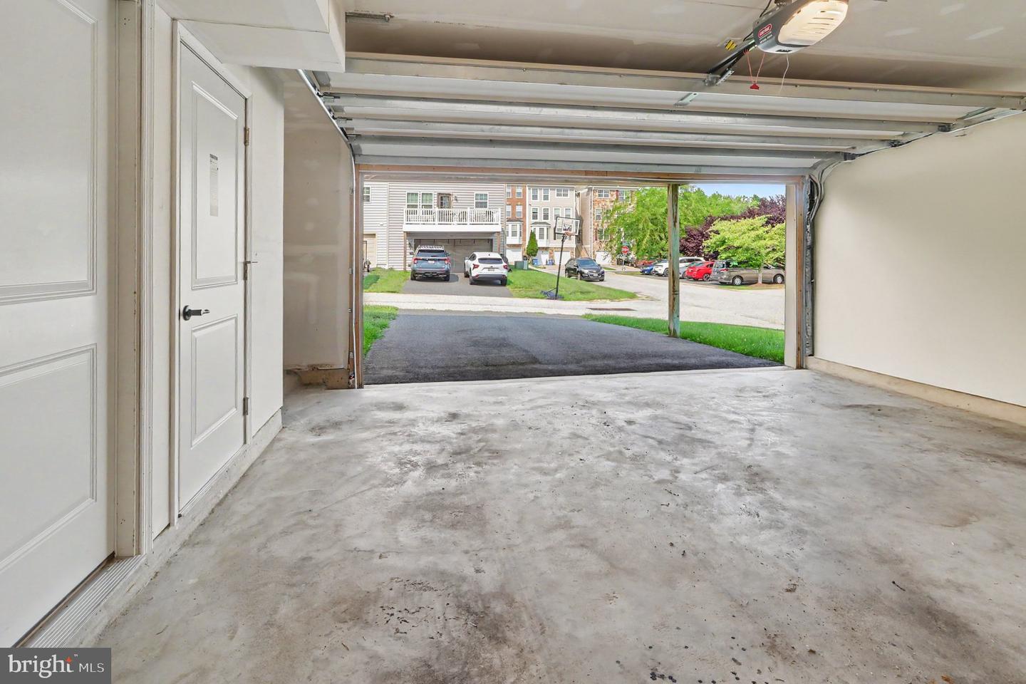 134 Sachem St Property Photo 35