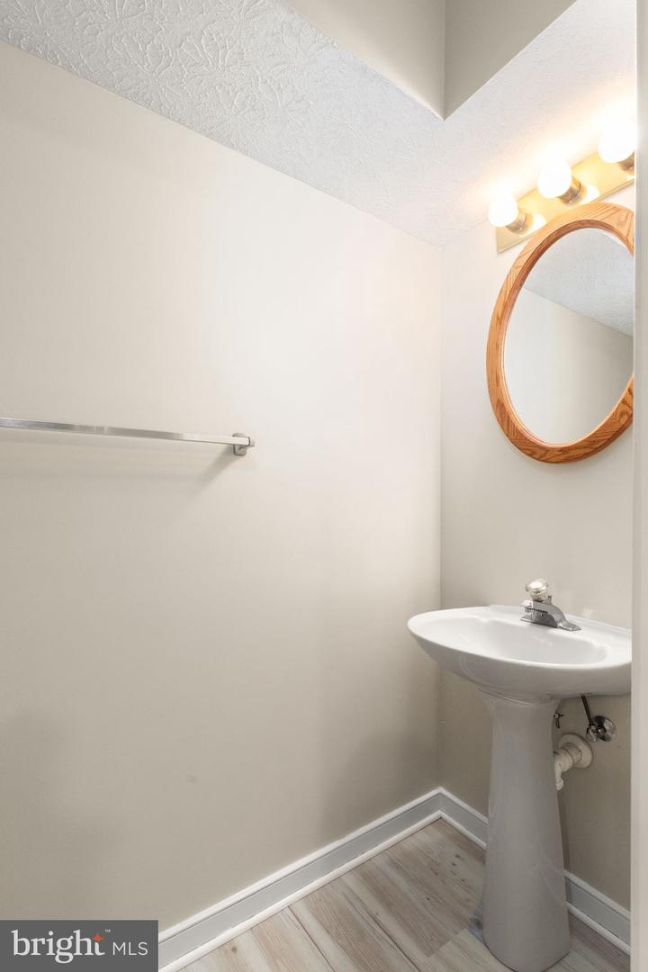1853 Beth Bridge Cir Property Photo 12