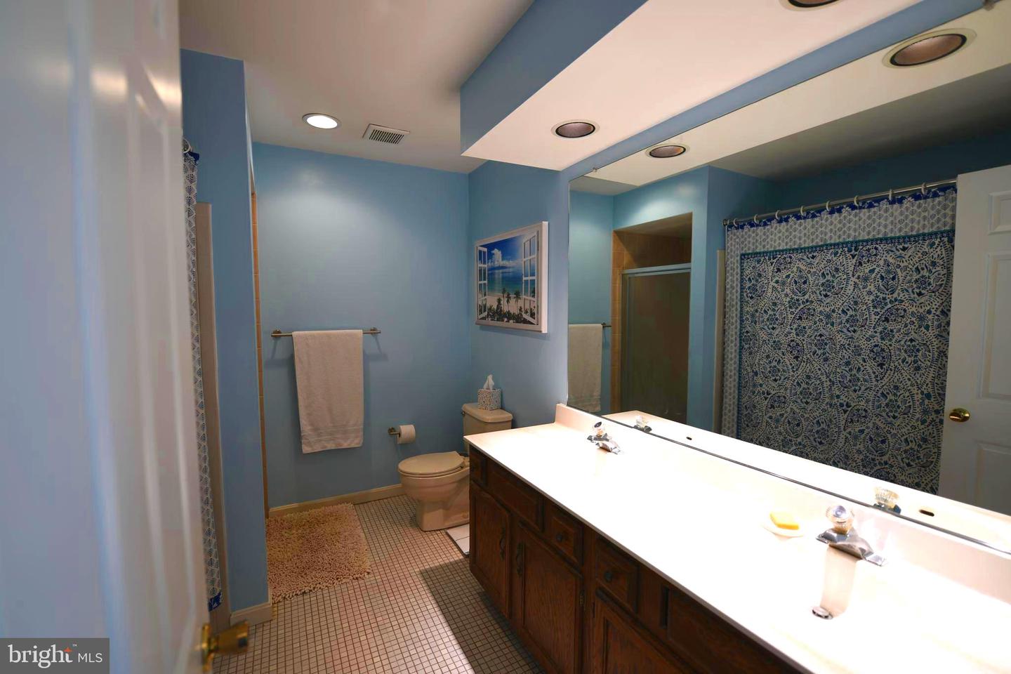 305 Rolling Knoll Dr Property Photo 12