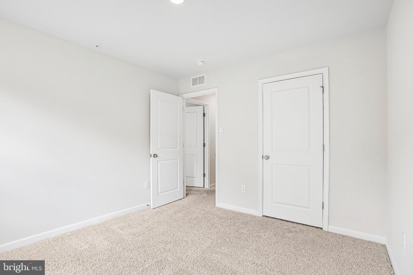 663 Beadlilly Way Property Photo 32