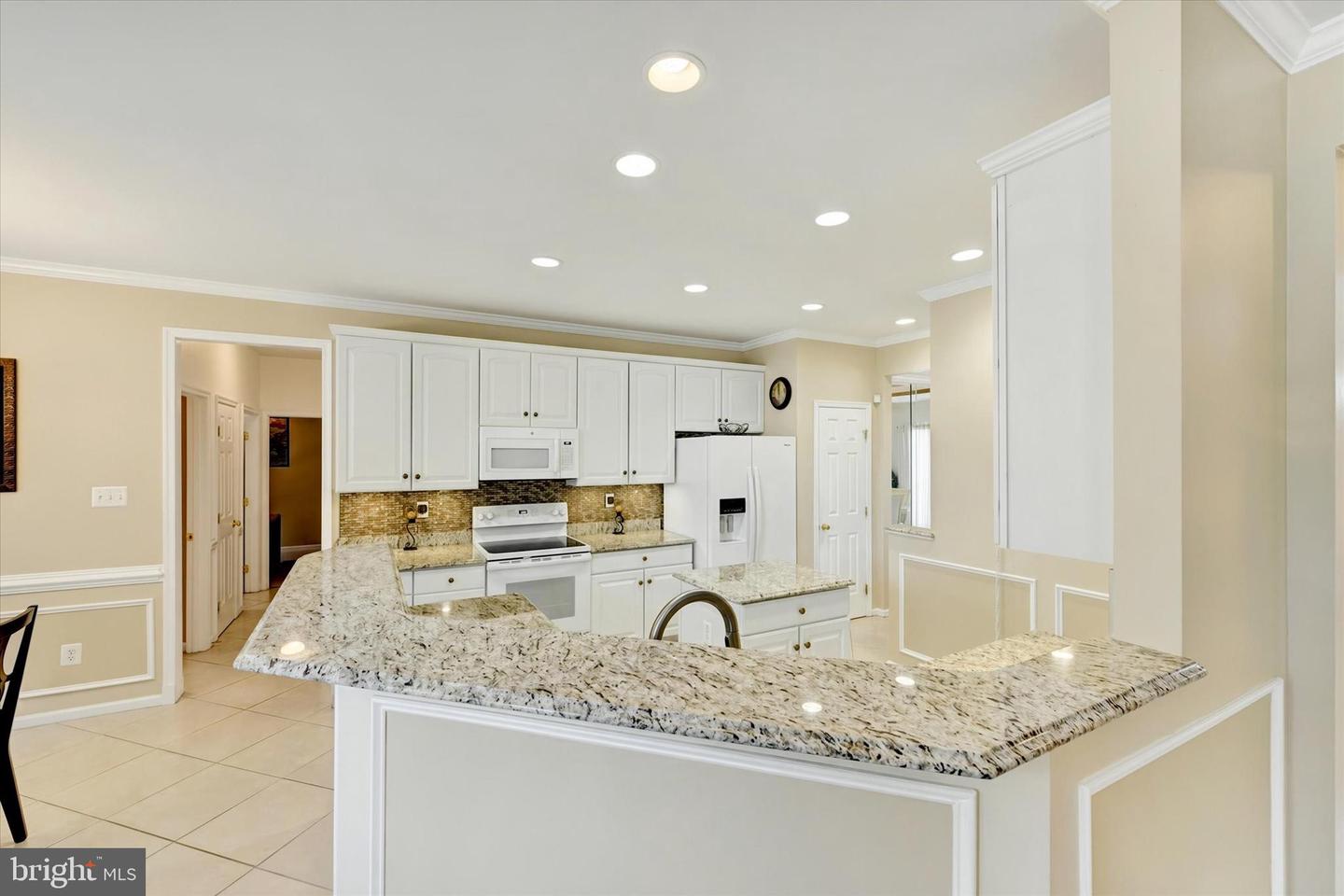 316 Woltham Ct Property Photo 12