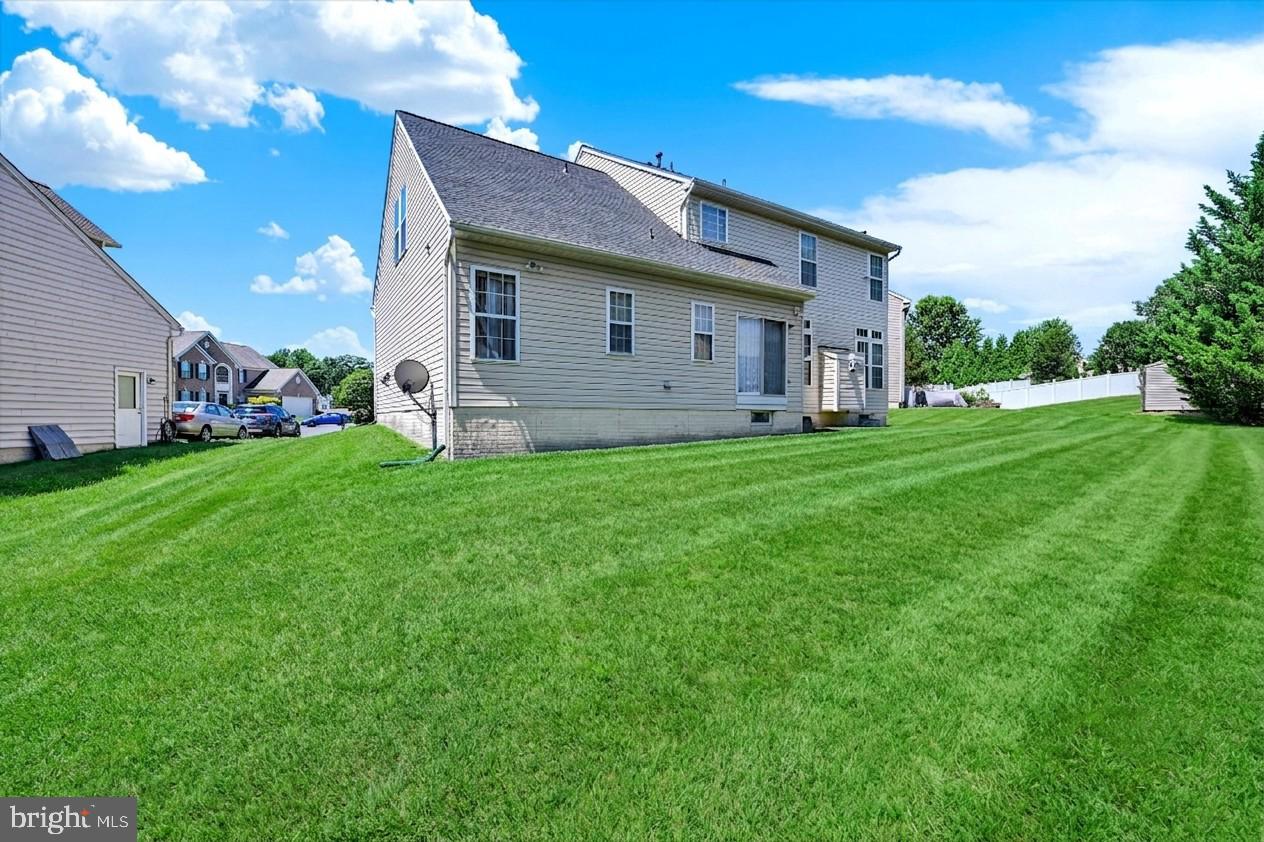 316 Woltham Ct Property Photo 40