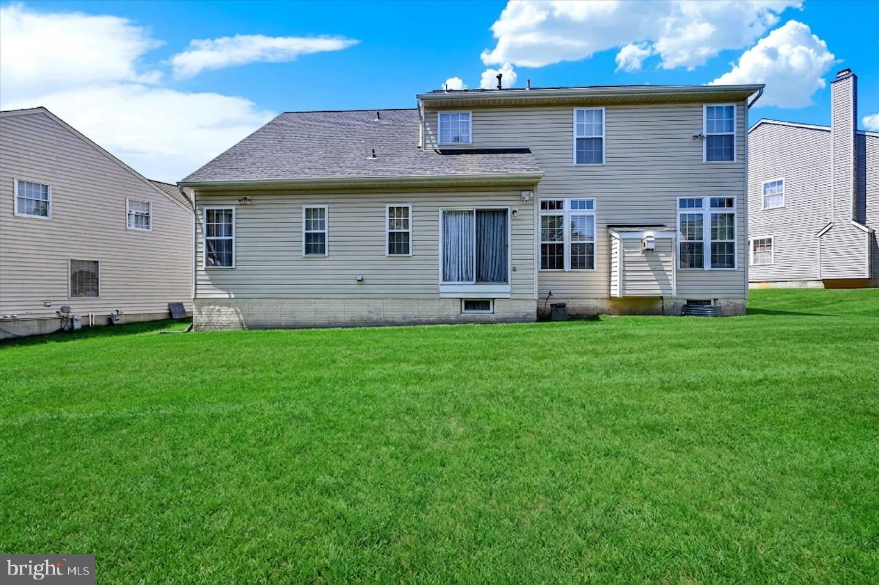 316 Woltham Ct Property Photo 41
