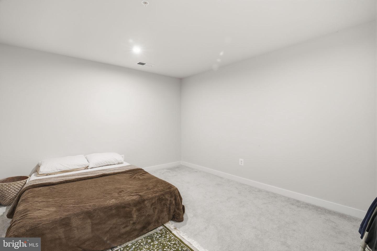 3162 Strasbaugh Dr Property Photo 21