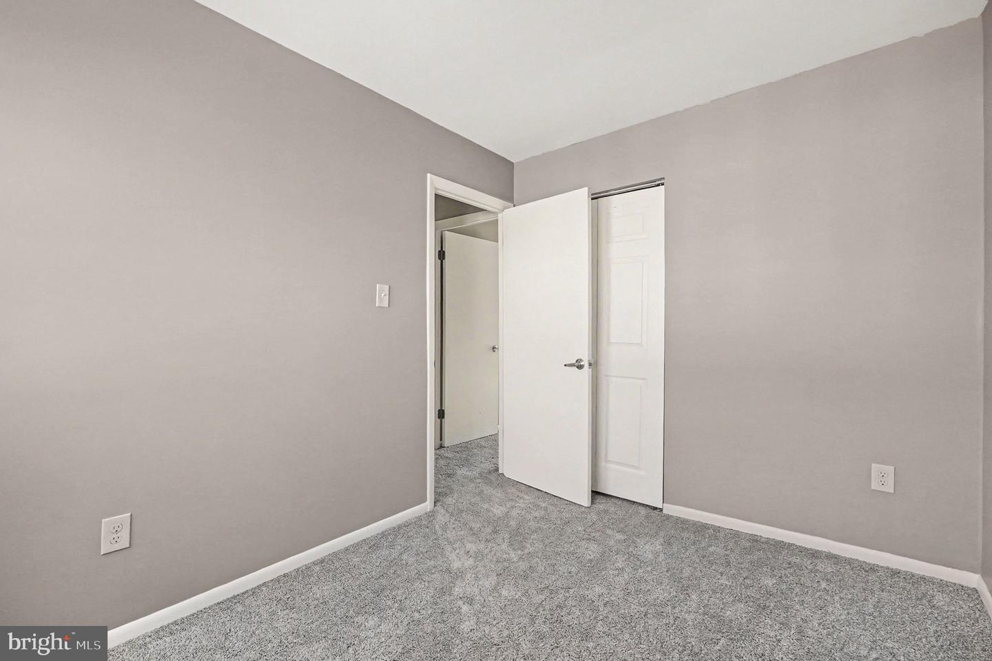 1857 Brookside Dr Property Photo 22