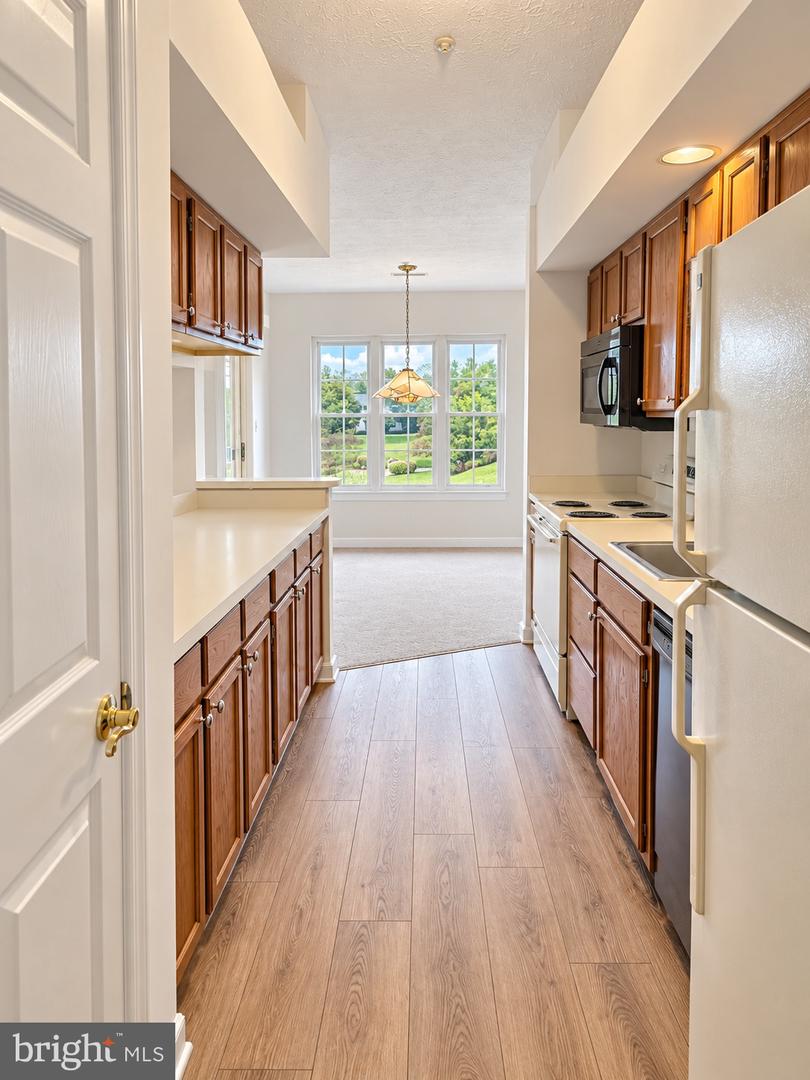 1710 Landmark Dr #3d Property Photo 4