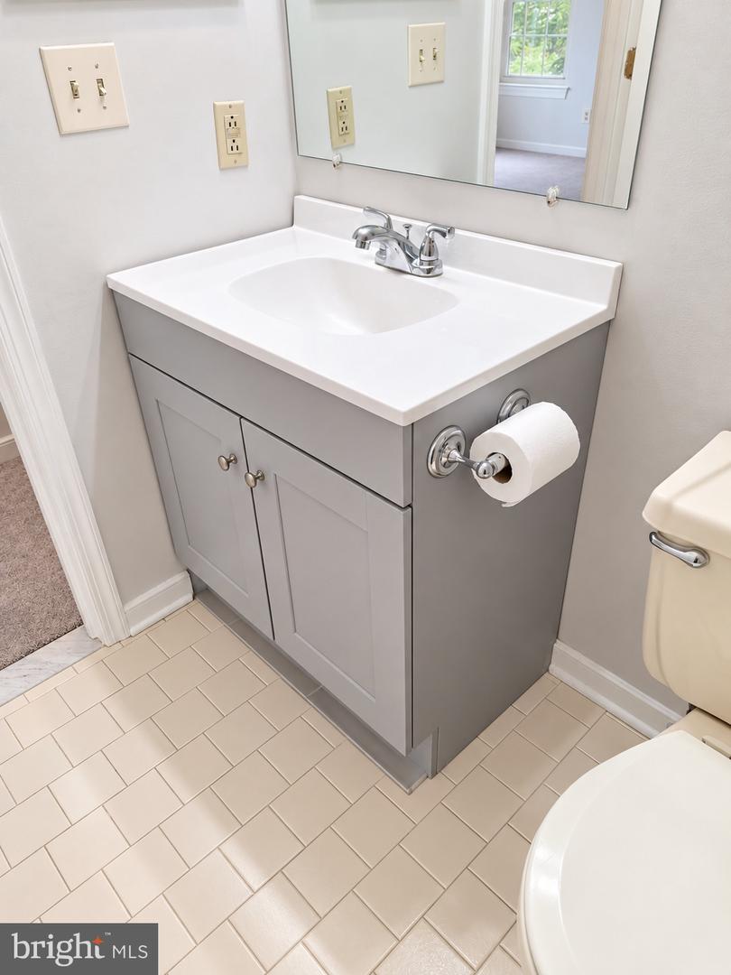 1710 Landmark Dr #3d Property Photo 15