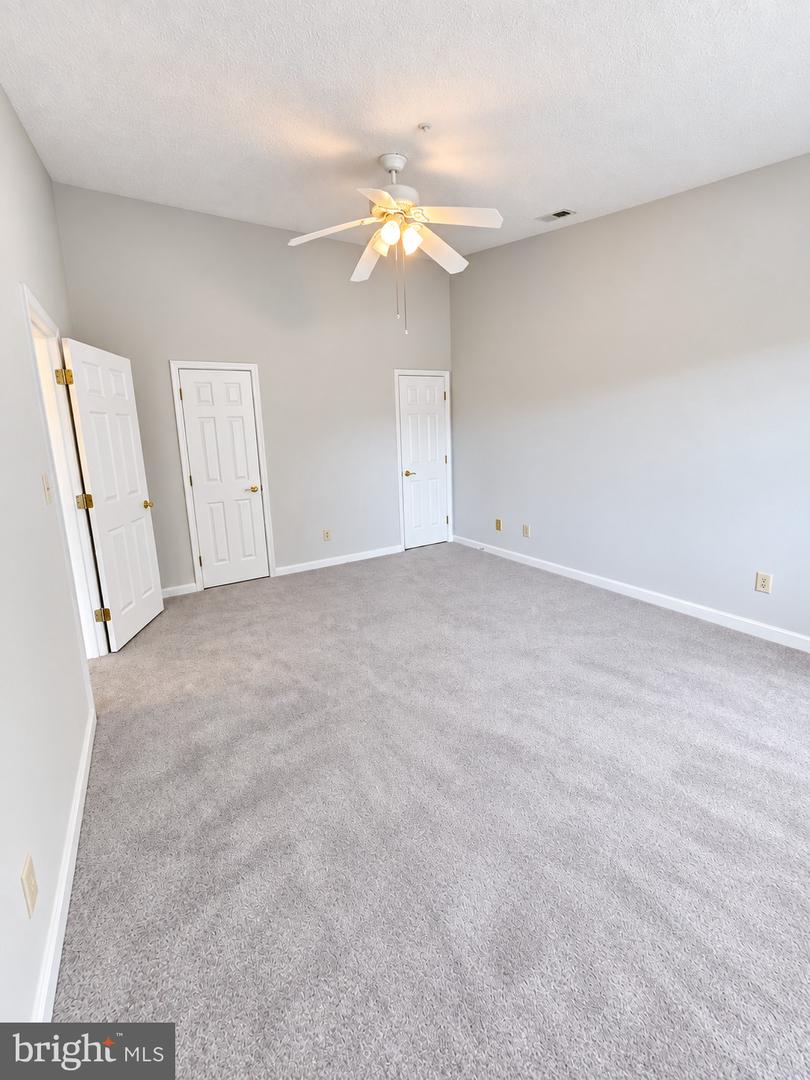 1710 Landmark Dr #3d Property Photo 18