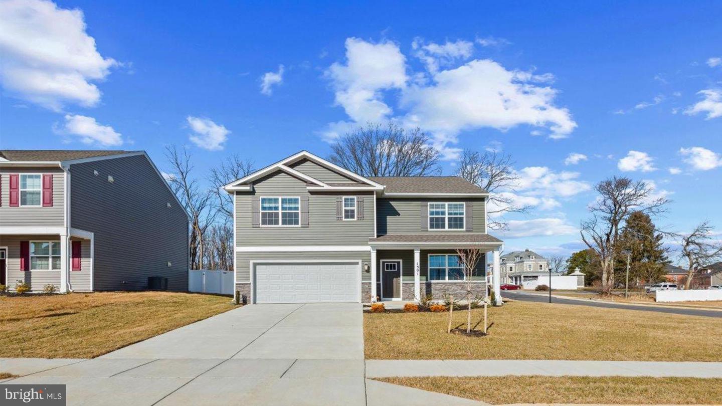 807 SPIKERESH WAY Property Photo 1