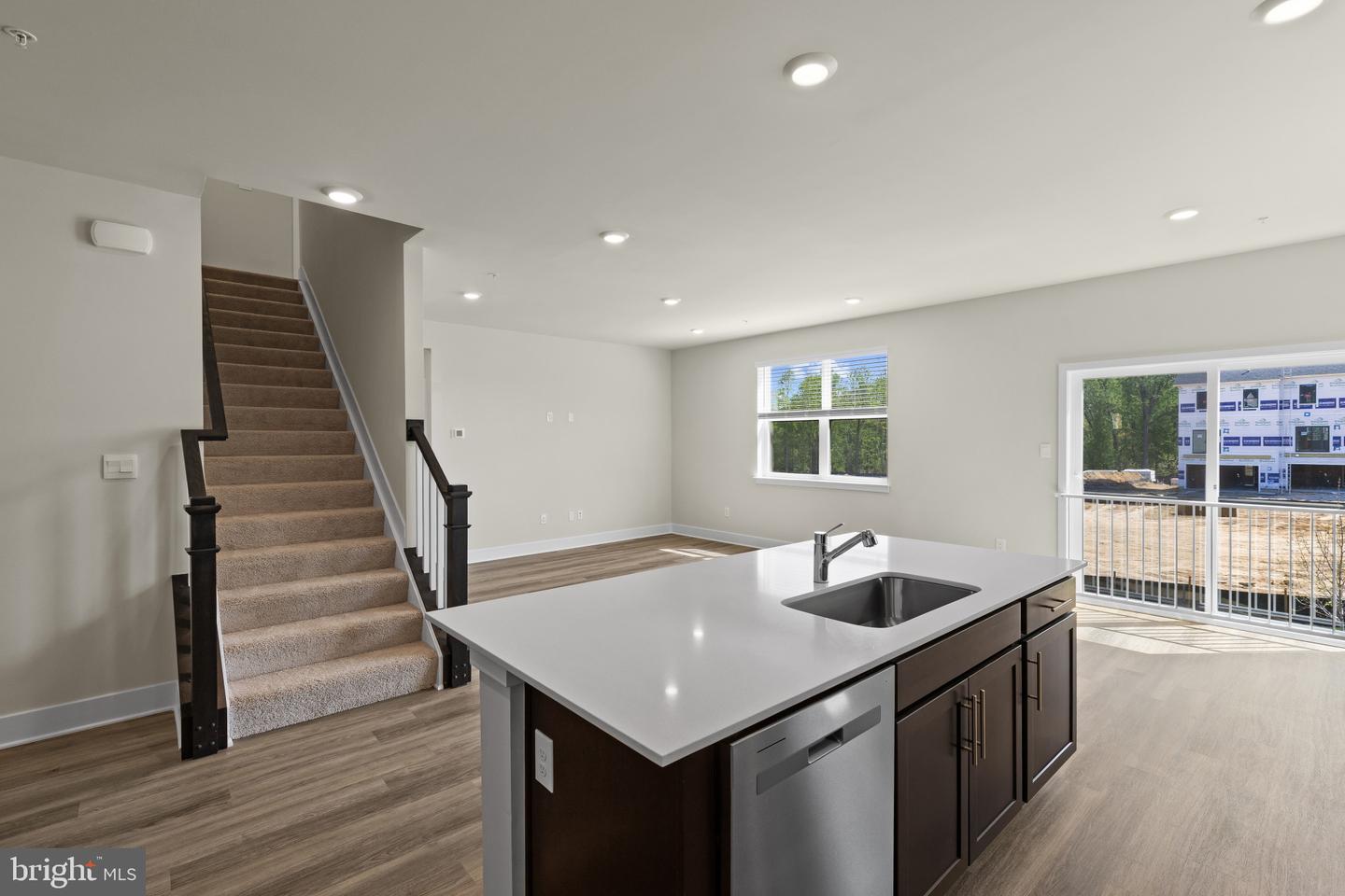 807 Spikeresh Way Property Photo 10
