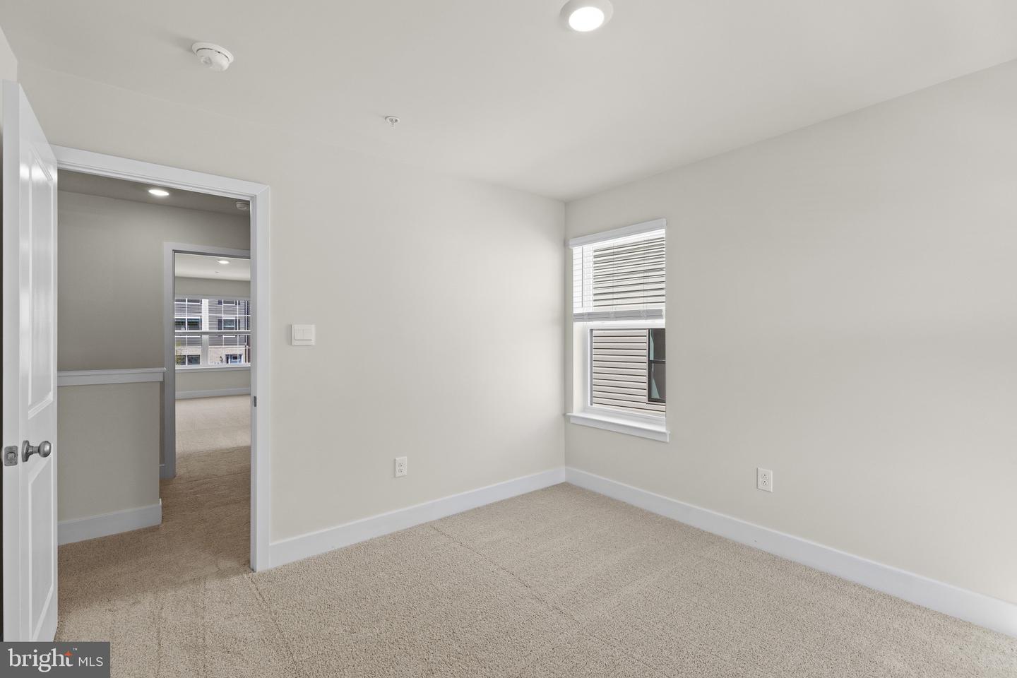 807 Spikeresh Way Property Photo 31