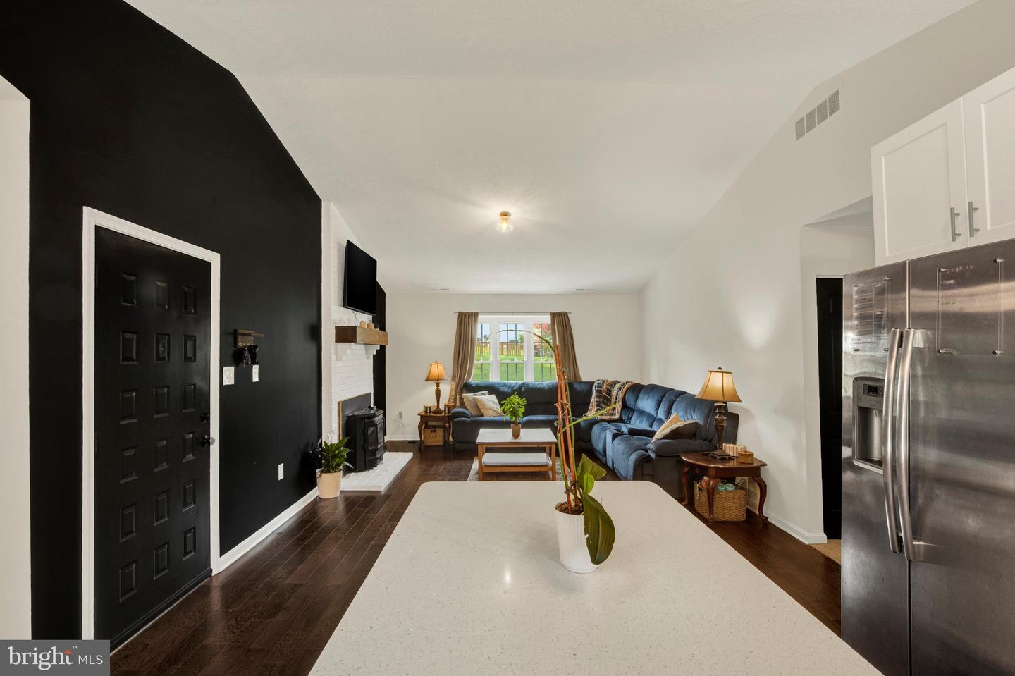 1307 Jervis Sq Property Photo 2